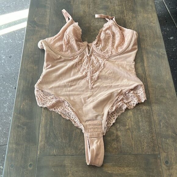 Popilush Lace Shapewear Bodysuit Tummy Control Backless V Neck Thongs Sh… - Picture 6 of 15